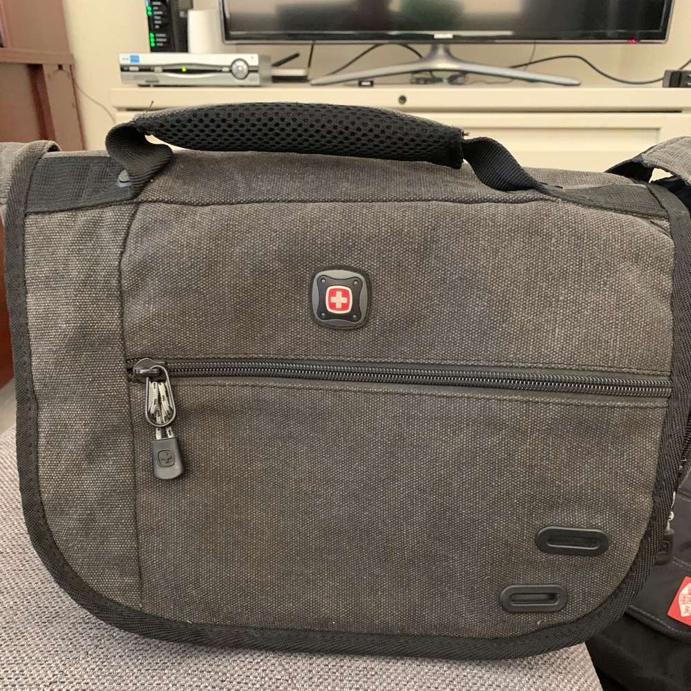 Swiss Gear Multi Purpose sling bag